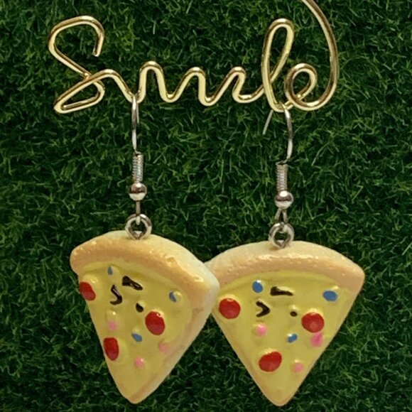 Pizza Earrings, Funny Food Earrings, Silly Earrings, Gift Idea, Food Jewelry - Picture 5 of 6